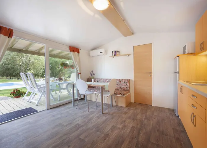 Mobilehomes In - Istrien 50095 Üdülőpark Vrsar