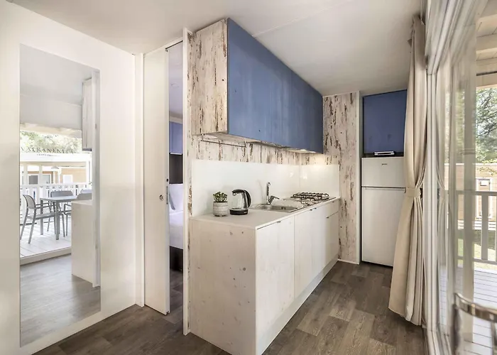 Mobilehomes In - Istrien 50095 홀리데이파크 *